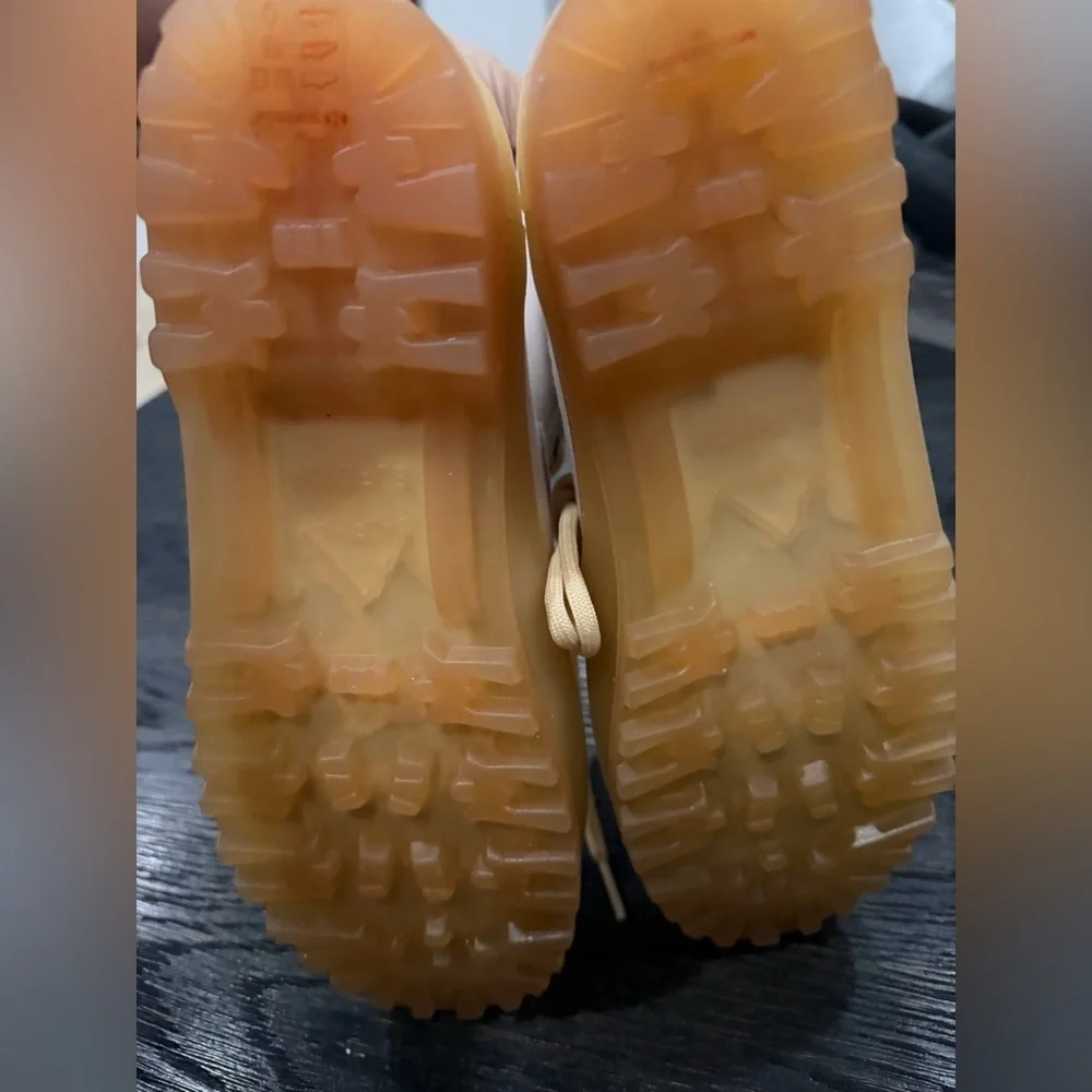 Superga Women’s Ankle boot new size 8